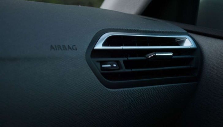 Citroën Grand C4 Picasso ​automatica ​: la nostra prova del Diesel da 120CV - Foto 22 di 37