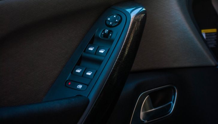 Citroën Grand C4 Picasso ​automatica ​: la nostra prova del Diesel da 120CV - Foto 13 di 37