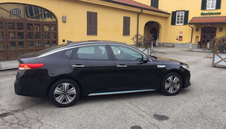 Kia Optima Plug-in Hybrid, prova su strada e impressioni di guida - Foto 11 di 22