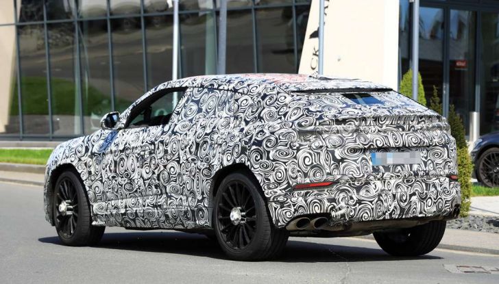 Lamborghini Urus, il SUV di lusso con V8 da 650 CV - Foto 16 di 41