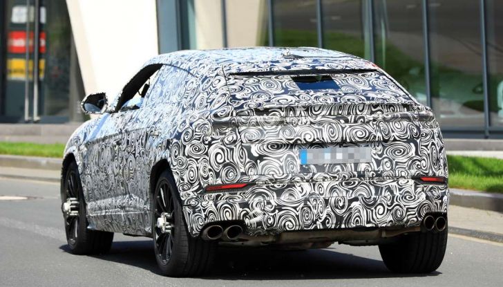 Lamborghini Urus, il SUV di lusso con V8 da 650 CV - Foto 17 di 41