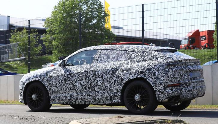 Lamborghini Urus, il SUV di lusso con V8 da 650 CV - Foto 22 di 41