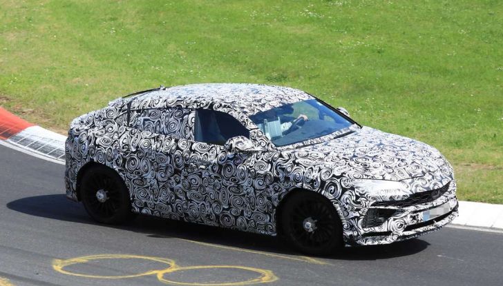 Lamborghini Urus, il SUV di lusso con V8 da 650 CV - Foto 27 di 41