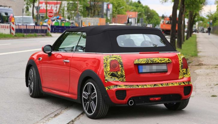 MINI Cooper S Cabrio Facelift 2018, dettagli e novità - Foto 2 di 12