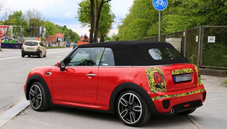 MINI Cooper S Cabrio Facelift 2018, dettagli e novità - Foto 5 di 12