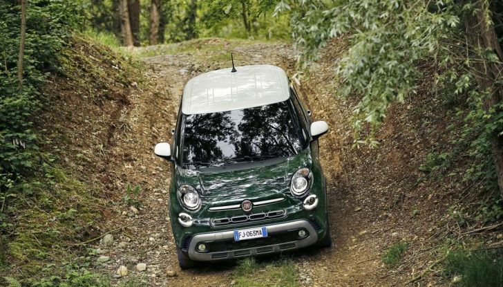 Nuova Fiat 500L Restyling: versioni e motori disponibili - Foto 12 di 17