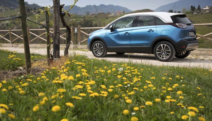 Opel Crossland X, test drive e allestimenti del crossover tedesco - Foto 24 di 38
