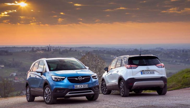 Opel Crossland X, test drive e allestimenti del crossover tedesco - Foto 27 di 38