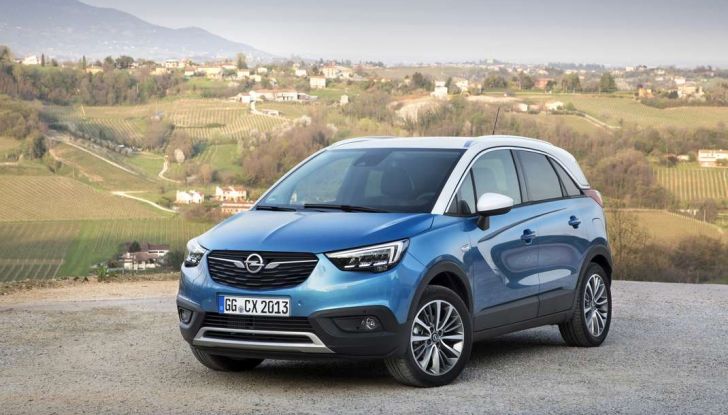 Opel Crossland X, test drive e allestimenti del crossover tedesco - Foto 9 di 38