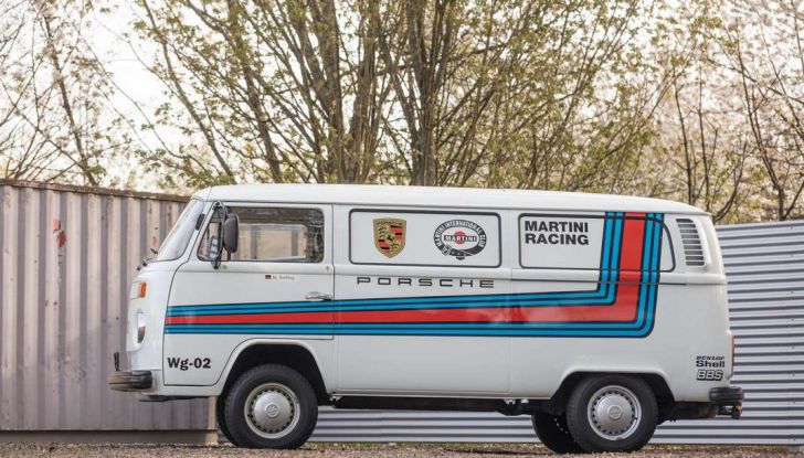 Porsche 935, all’asta un esemplare completo di… Volkswagen T2! - Foto 16 di 35