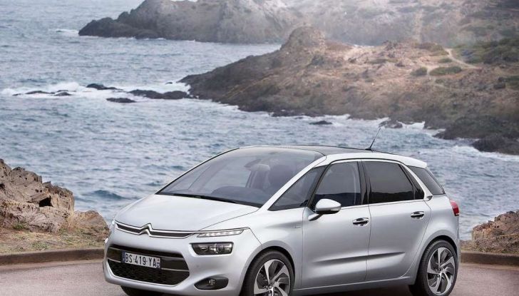 Your driving day by Citroën con Citroën C4 Picasso e C4 Cactus - Foto 8 di 11