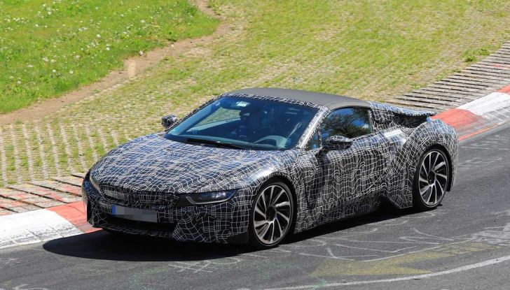 BMW i8 Spyder, prime immagini spia della cabrio tedesca - Foto 24 di 26
