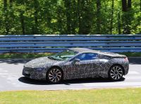 BMW i8 Spyder, prime immagini spia della cabrio tedesca