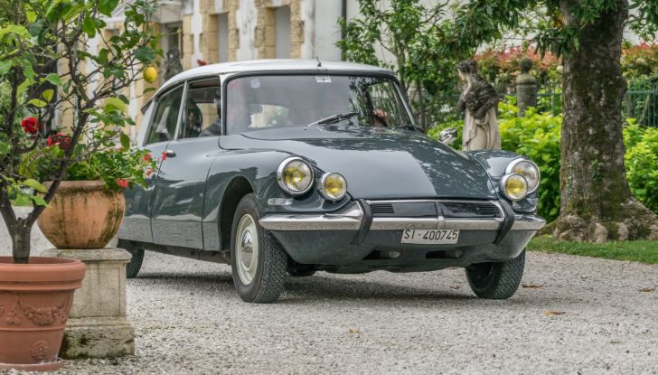 DS 19: la nostra prova su strada della capostipite Deésse - Foto 15 di 17