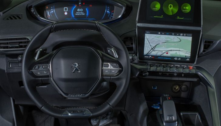 Peugeot e Citroen con la guida autonoma per 200 persone - Foto 7 di 31