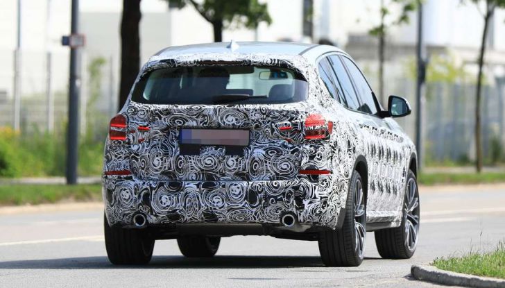 BMW X3 2018, dettagli della nuova generazione del SUV - Foto 8 di 13