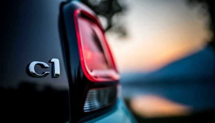 Citroën C1 Pacific Edition serie speciale per l’estate - Foto 6 di 17