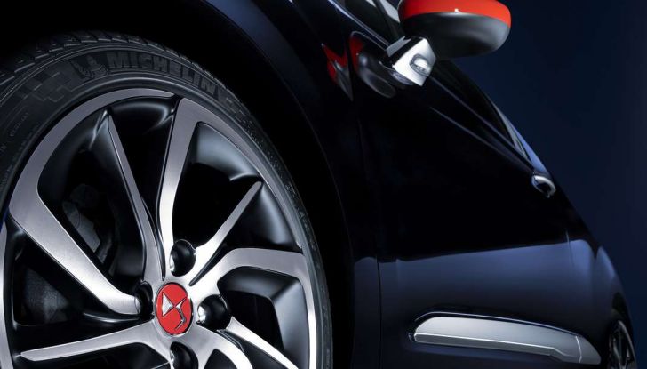 DS 3 Ines de la Fressange, l’edizione limitata molto chic - Foto 3 di 8