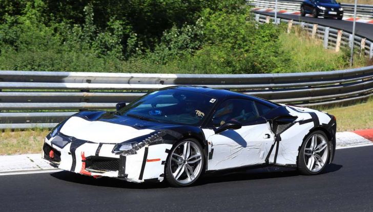 Ferrari 488 GTB 2019, primi dettagli della nuova generazione - Foto 6 di 12