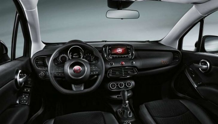 Fiat 500X S-Design, la nuova versione urban - Foto 8 di 8