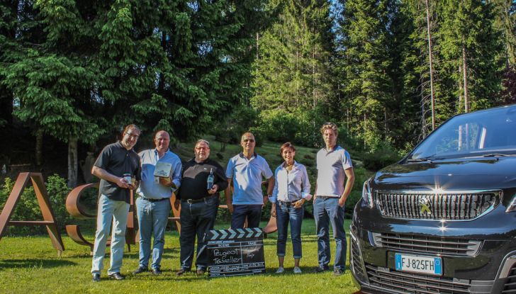 Peugeot Traveller sulla via del gusto insieme a Loison, Maculan, Nardini, Rigoni e Pennar - Foto 1 di 16