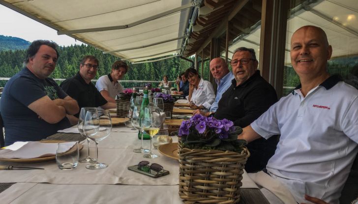 Peugeot Traveller sulla via del gusto insieme a Loison, Maculan, Nardini, Rigoni e Pennar - Foto 7 di 16