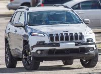 Jeep Cherokee restyling 2018: informazioni e gamma motori