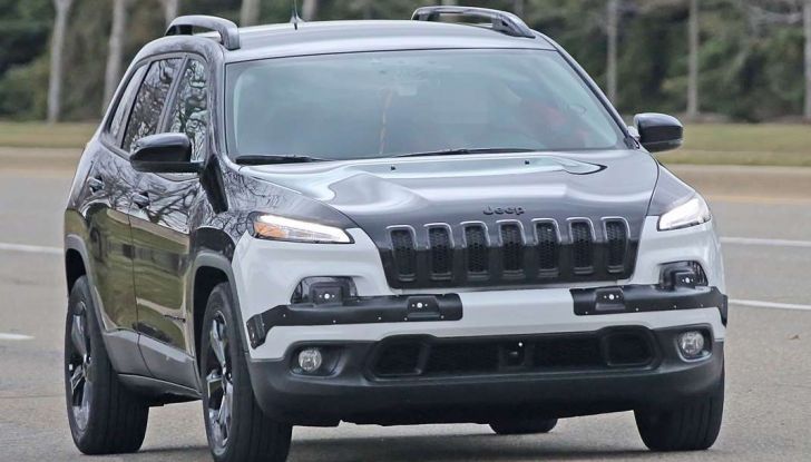 Jeep Cherokee restyling 2018: informazioni e gamma motori - Foto 19 di 21