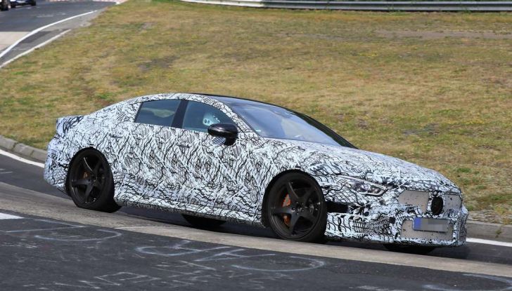 Mercedes AMG GT4 2018 - Foto 1 di 11