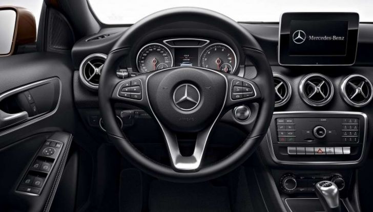 Mercedes Classe A Sport Star Edition festeggia i 5 anni del modello - Foto 12 di 13