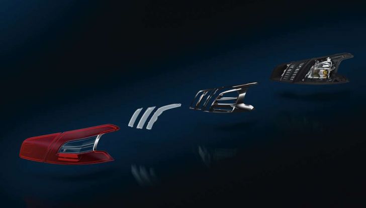 La Casa del Leone rampante rinnova la sofisticata Peugeot 308 - Foto 9 di 12