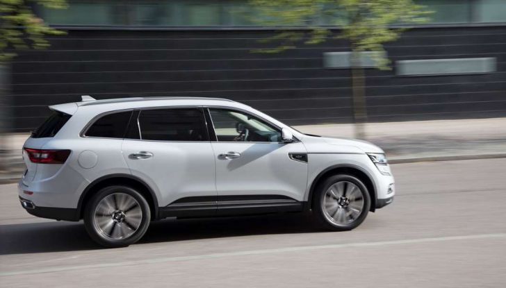Nuovo Renault Koleos: prezzi, caratteristiche e consumi - Foto 4 di 18