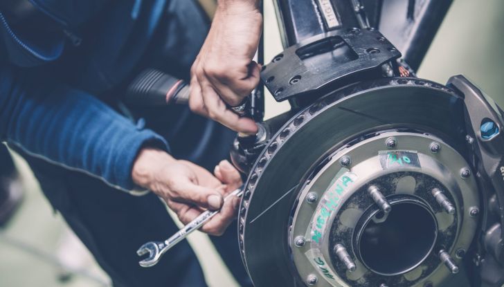 Peugeot toglie il velo alla nuova 3008DKR - Foto 7 di 7
