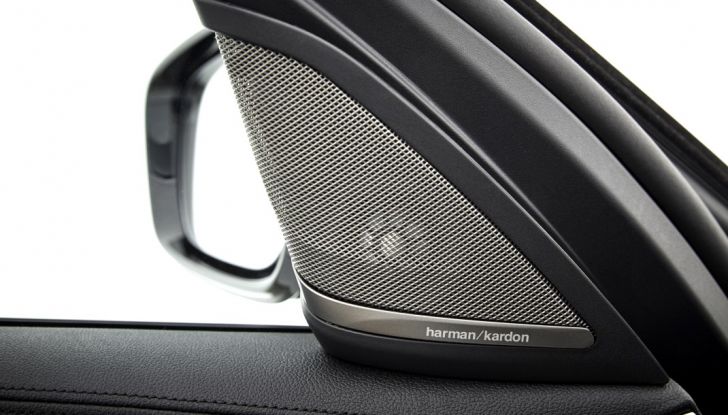 Nuova BMW Serie 5 Touring: Business Class su quattro ruote - Foto 15 di 31