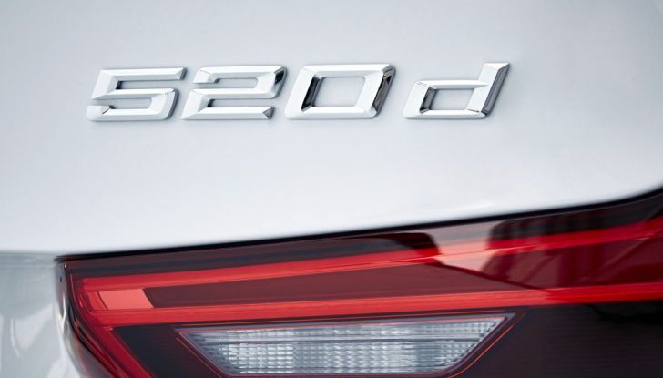 Nuova BMW Serie 5 Touring: Business Class su quattro ruote - Foto 7 di 31