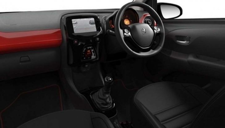 Peugeot 108 GT Line, allestimento sportivo per la citycar francese - Foto 5 di 10
