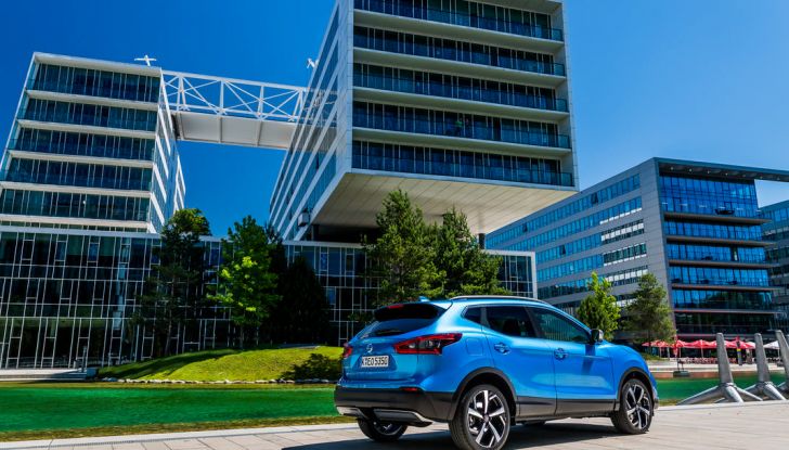 Nuova Nissan Qashqai 2017: prova su strada, nuovi motori e più comfort - Foto 21 di 46