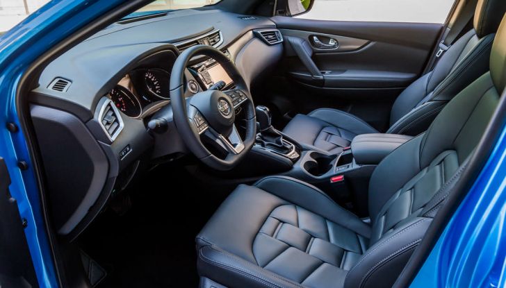 Nuova Nissan Qashqai 2017: prova su strada, nuovi motori e più comfort - Foto 24 di 46