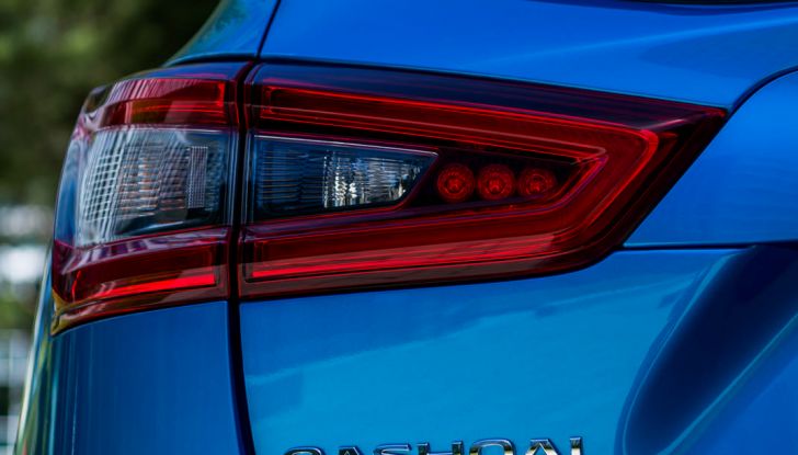 Nuova Nissan Qashqai 2017: prova su strada, nuovi motori e più comfort - Foto 35 di 46