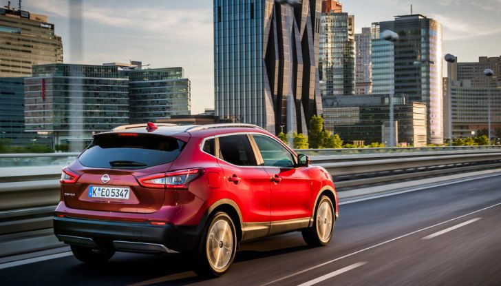 Nuova Nissan Qashqai 2017: prova su strada, nuovi motori e più comfort - Foto 38 di 46