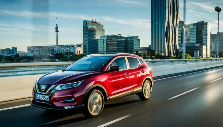 Nuova Nissan Qashqai 2017: prova su strada, nuovi motori e più comfort - Foto 39 di 46