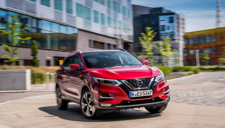Nuova Nissan Qashqai 2017: prova su strada, nuovi motori e più comfort - Foto 41 di 46