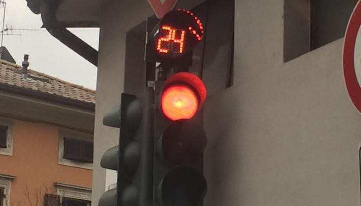 Timer ai semafori, il Governo emana un nuovo decreto - Foto 4 di 8