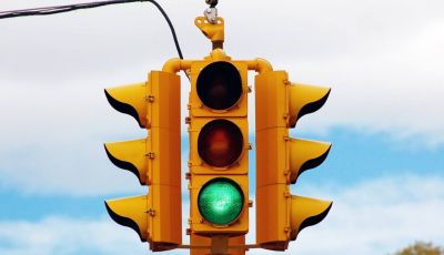 Timer ai semafori, il Governo emana un nuovo decreto