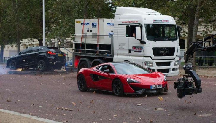 Transformers, il Risveglio: nel trailer c’è anche una Porsche 911 - Foto 2 di 14