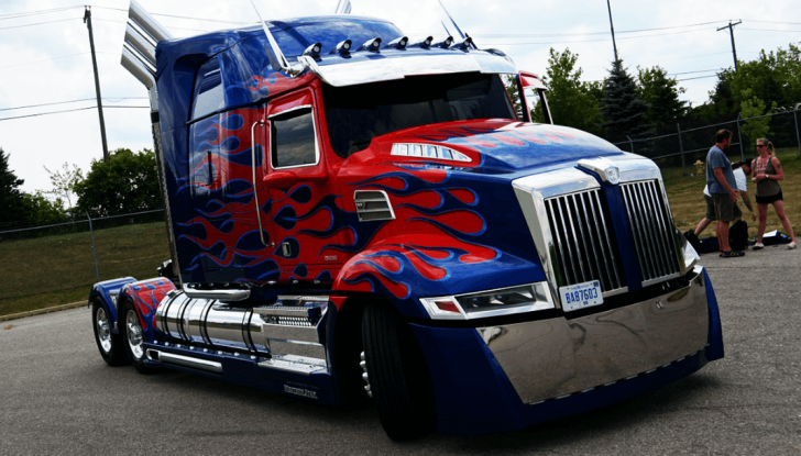 Transformers, il Risveglio: nel trailer c’è anche una Porsche 911 - Foto 7 di 14