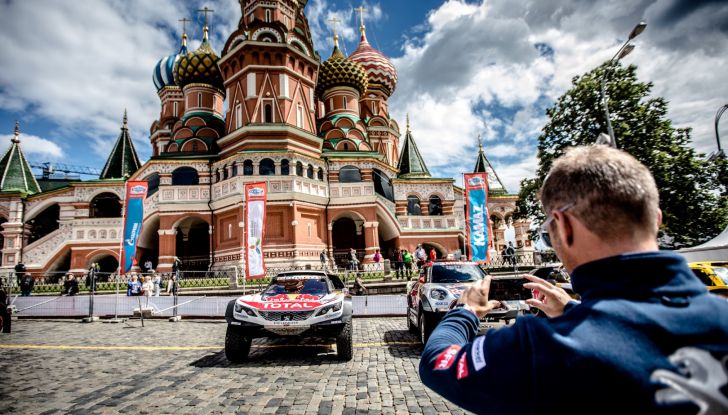 Peugeot pronta a ripetere il successo al Silk Way Rally con 3008DKR - Foto 4 di 5