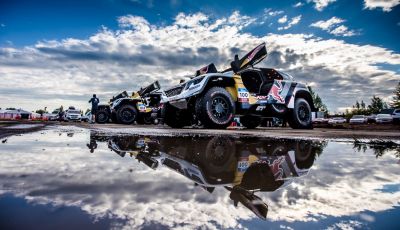 Peugeot non si stanca di salire sul podio al Silk Way Rally