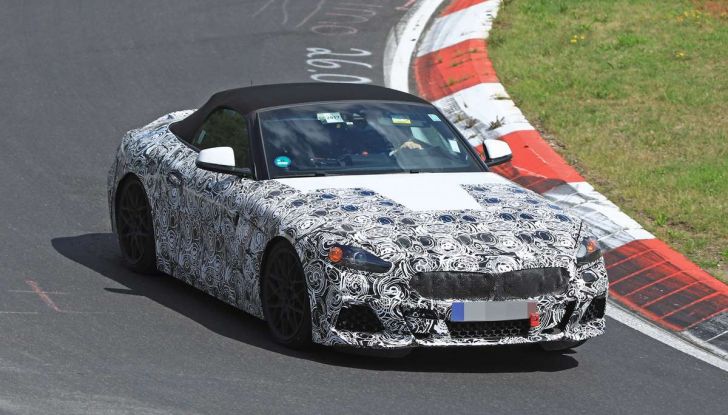 BMW Z5, prime immagini e dettagli della roadster tedesca - Foto 8 di 18