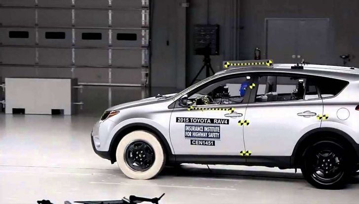 Differenza tra Sicurezza Attiva e Sicurezza Passiva dell’auto - Foto 10 di 10